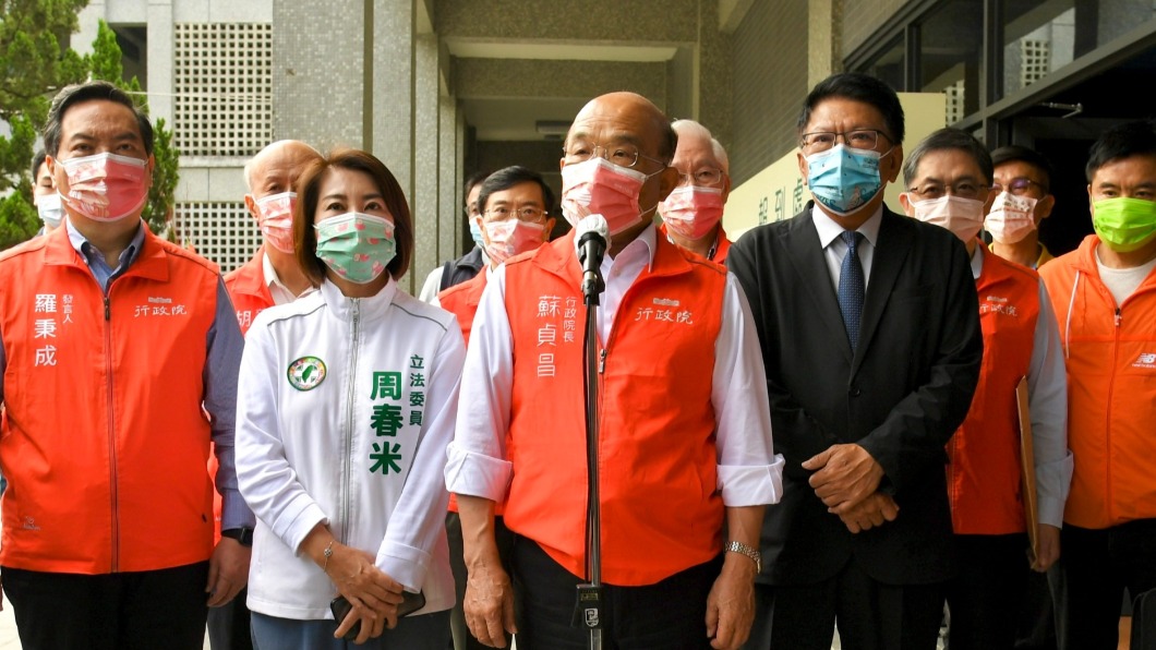 蘇貞昌今赴屏東縣出席「科技部南部科學園區管理局屏東園區籌備辦公室揭牌暨屏東縣科學園區諮詢委員會成立儀式」。(圖/政院提供)