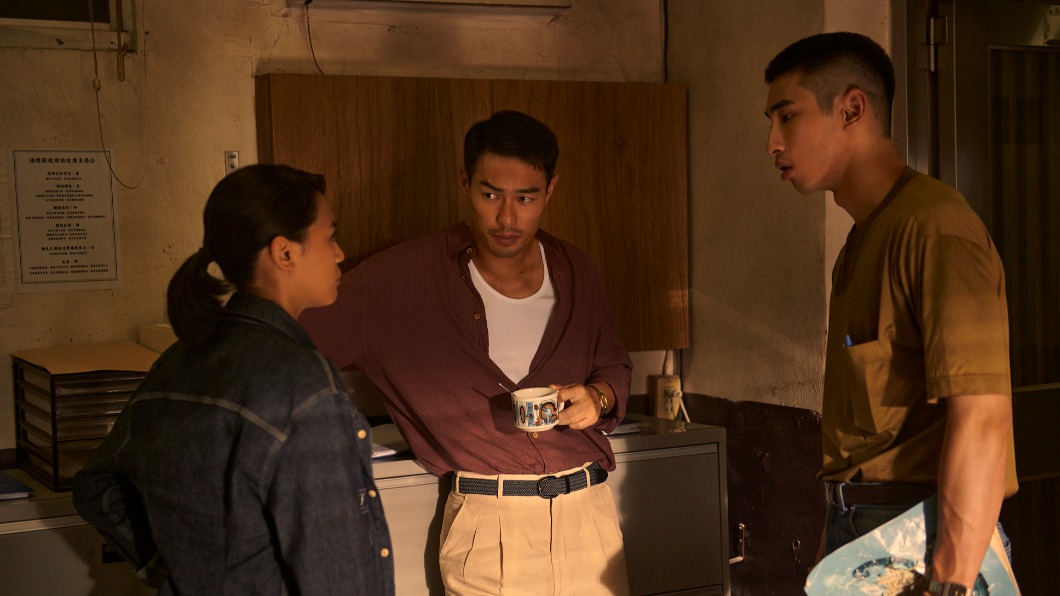 章廣辰(右一)與楊祐寧(中)、謝雨芝組成刑警三人組。(圖/Netflix、百聿數碼提供)