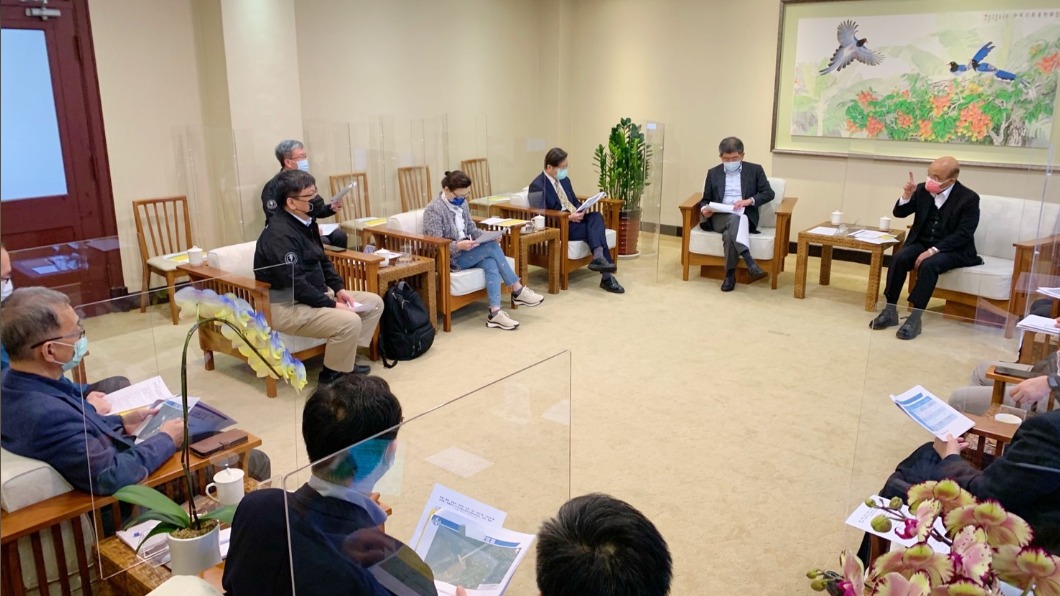 行政院上午召開擴大防疫會議，蘇貞昌親自主持。（圖／行政院提供）