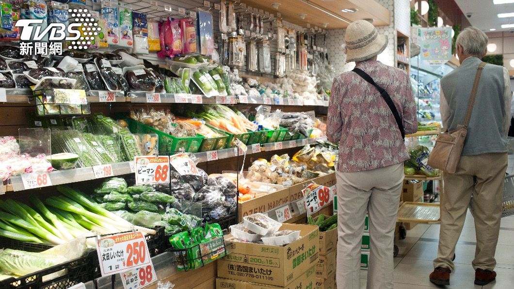 北市衛生局表示標示不實,則依違反食品安全衛生管理法第28條,可處4萬元至400萬元罰鍰。(示意圖/shutterstock達志影像)