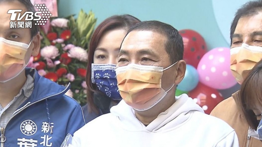 國民黨台北市議員鍾沛「七問」新北市長侯友宜是否會競選連任,她表示侯友宜就是說不出口。(圖/TVBS)