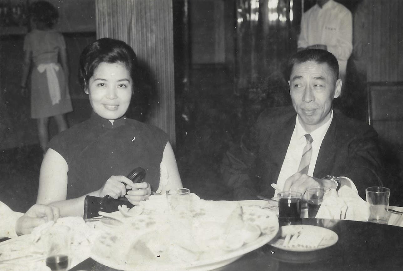 賈永婕的爺爺奶奶。(圖/翻攝自賈永婕的跑跳人生臉書)
