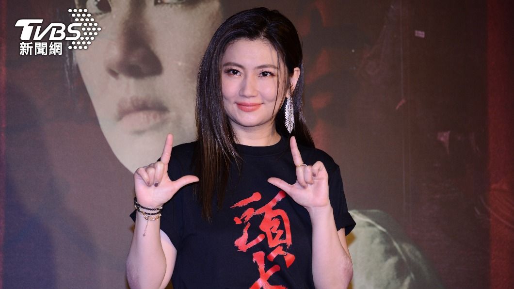 Selina對《頭七》破億有信心 祭品文說溜嘴「公開男友照片」