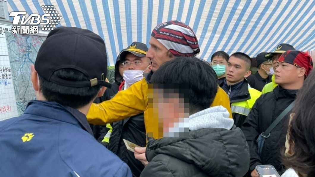 跑山獸也到場支援搜尋。(圖/TVBS資料畫面)