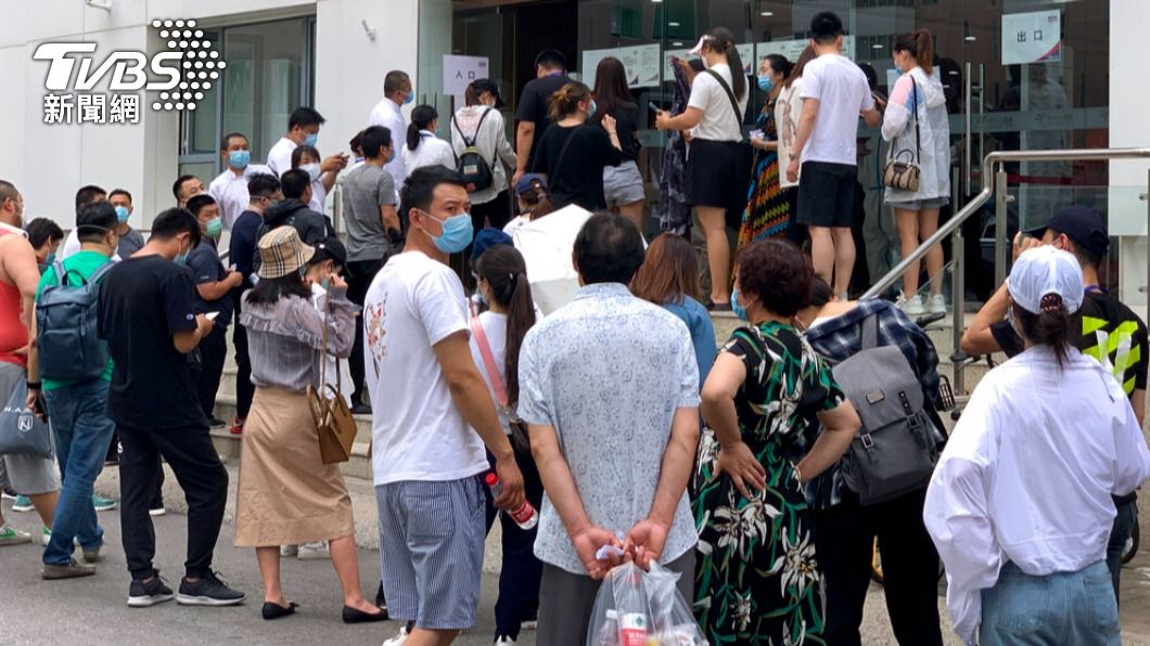 大陸29日增本土無症狀感染者7090例。(圖/達志影像美聯社)