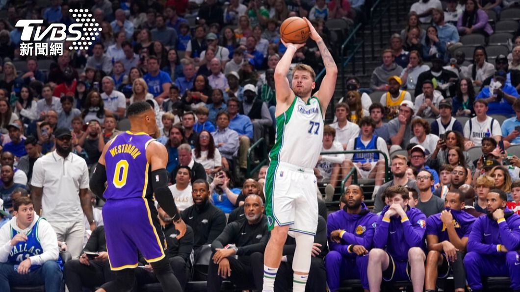NBA唐西奇繳「大三元」 湖人不敵獨行俠跌出附加賽