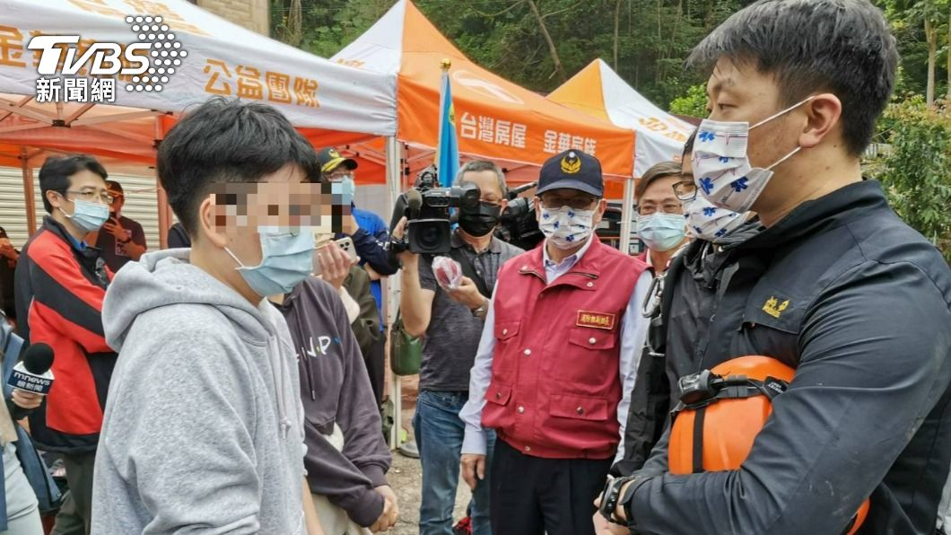 淚謝警消「帶爸爸回家」 和碩前副總女兒允:百萬一定給
