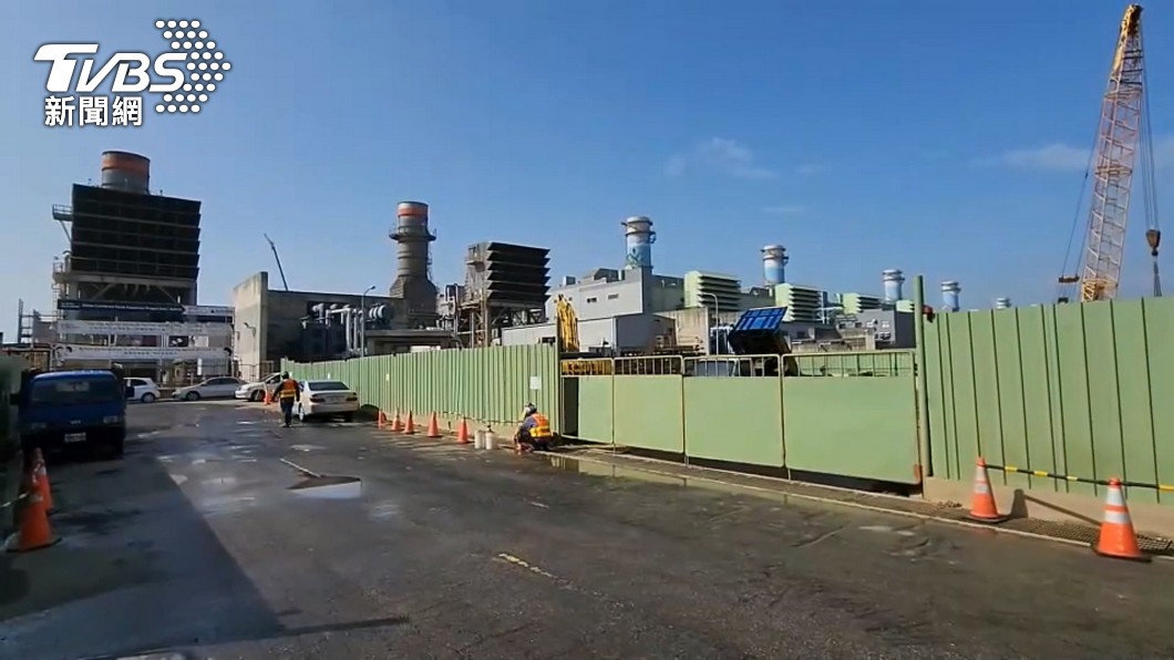 桃園大潭電廠工程鷹架倒塌 6工人受傷送醫