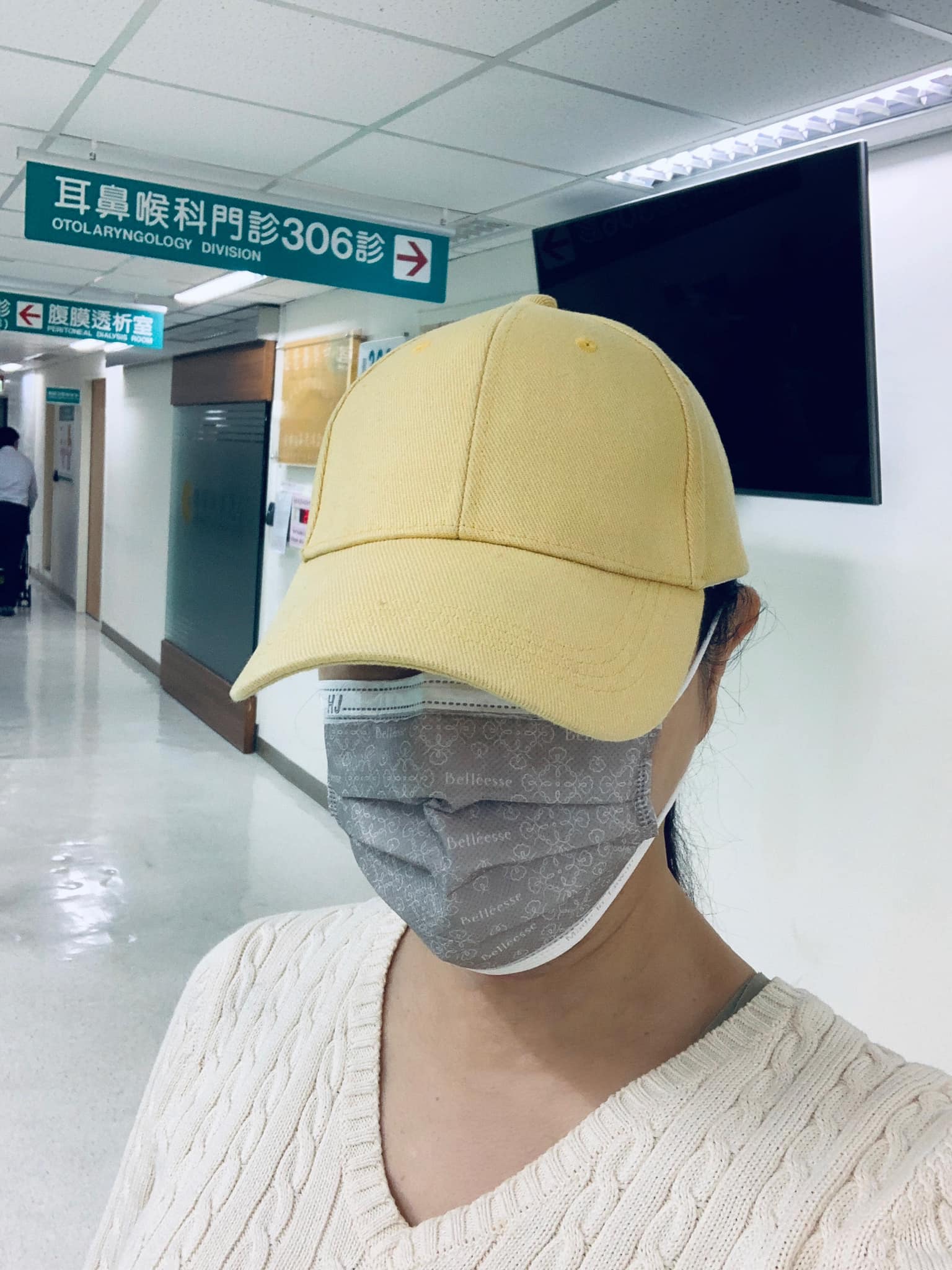 主持人利菁不適就醫。(圖/翻攝自利菁臉書)