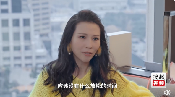 為了照顧3個兒女,蔡少芬坦言沒有放鬆的時間。(圖/翻攝自蔡少芬微博)