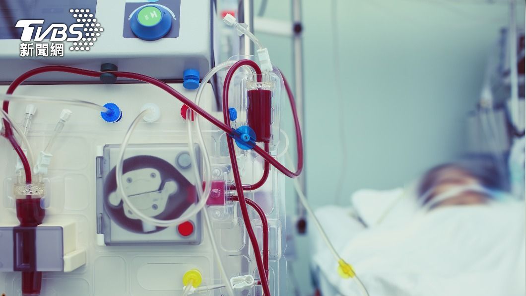 上海疫情延燒傳悲劇　老翁被醫院當人球4天未洗腎慘死