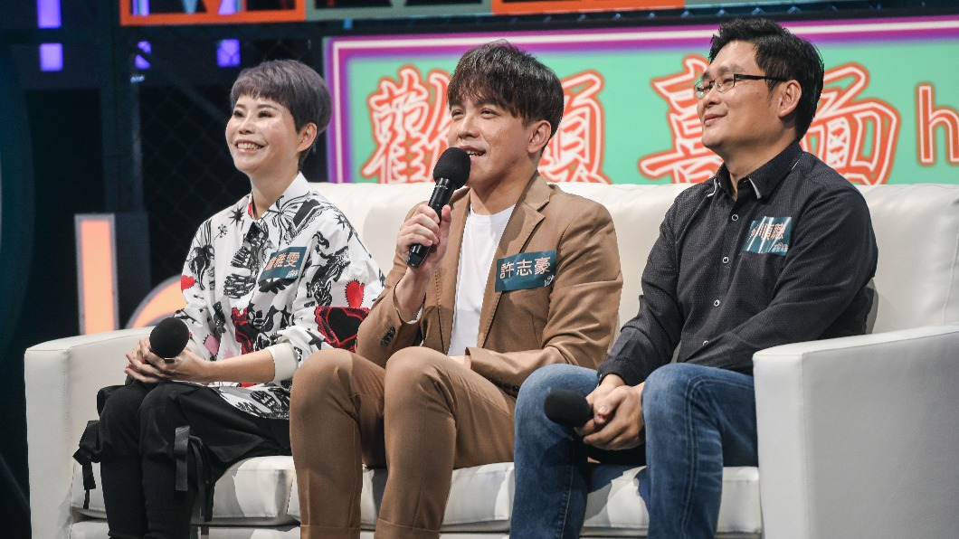 詹雅雯(圖左)曾夢到千里眼、順風耳。(圖/公視台語台提供)