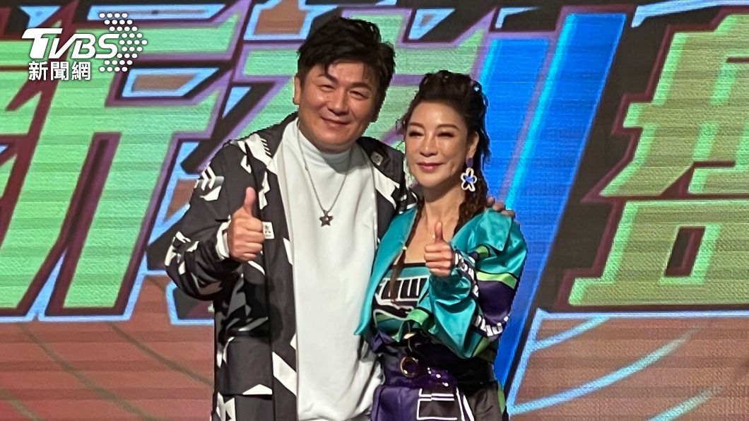 楊繡惠和劉家榮主持《台灣新刻盤》。（圖／王翊綺攝）