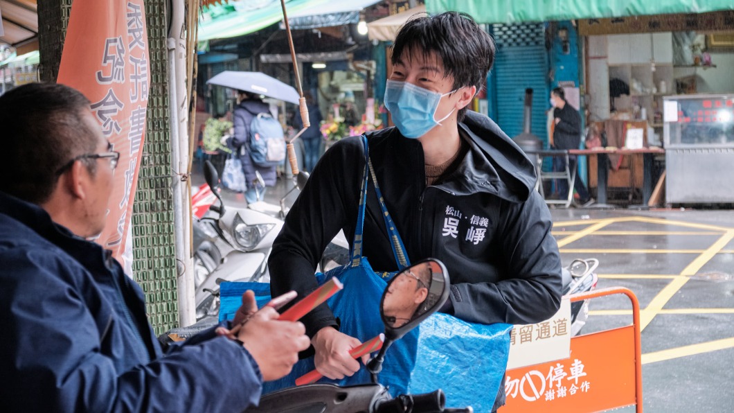綠營認為，吳崢要拚選戰，遇到席次縮減、執政的民眾黨挾現任資源，對吳崢來說是場苦戰。（圖／翻攝吳崢臉書）
