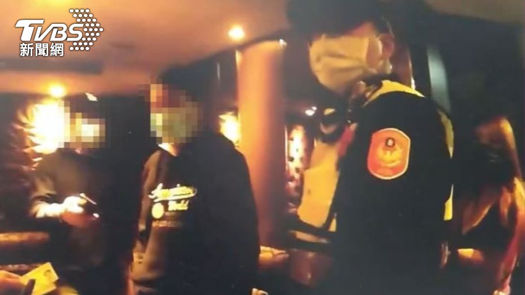 男上酒店遇警臨檢一看「才打2劑」　遭罰喊冤：沒辦法預約