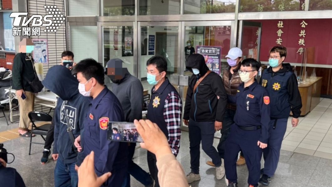快訊／東南水泥拆廠釀禍　包商等4人赴橋頭地檢署約談