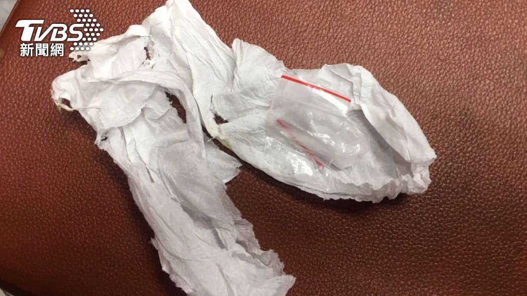 不痛嗎?2毒蟲自駕遇警臨檢 安非他命「隨手塞肛門」
