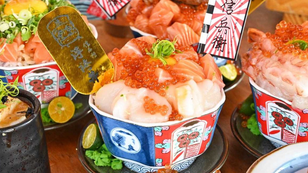 「爆鮭干貝丼丼」多了生食級干貝。(圖/糖糖's 享食生活提供)