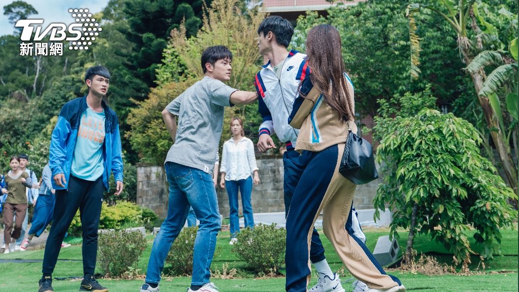左起王新凱、宥勝與黃柏峰。（圖／TVBS）