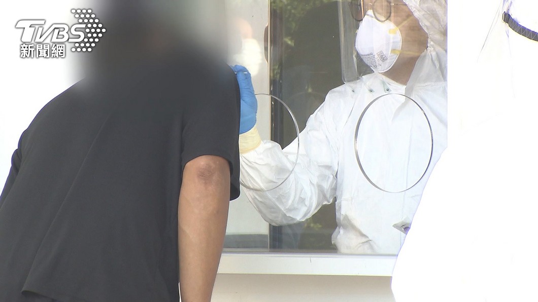 醫護被匡列仍可上工「須戳鼻14天」 醫嘆:最韭菜一群