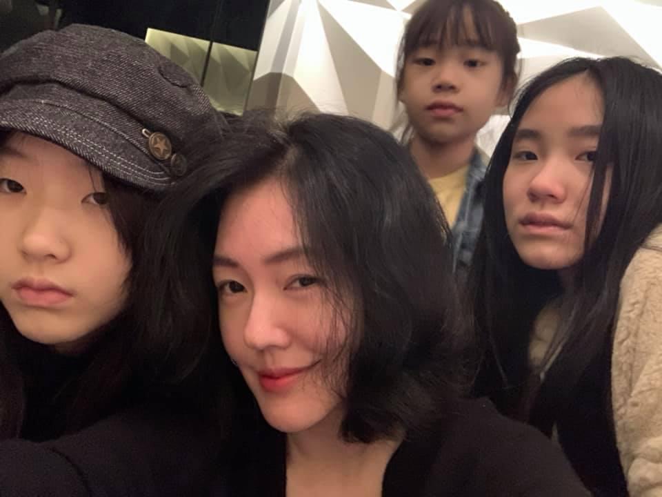 不少網友都認為女兒和小S很像。（圖／翻攝自小S臉書）