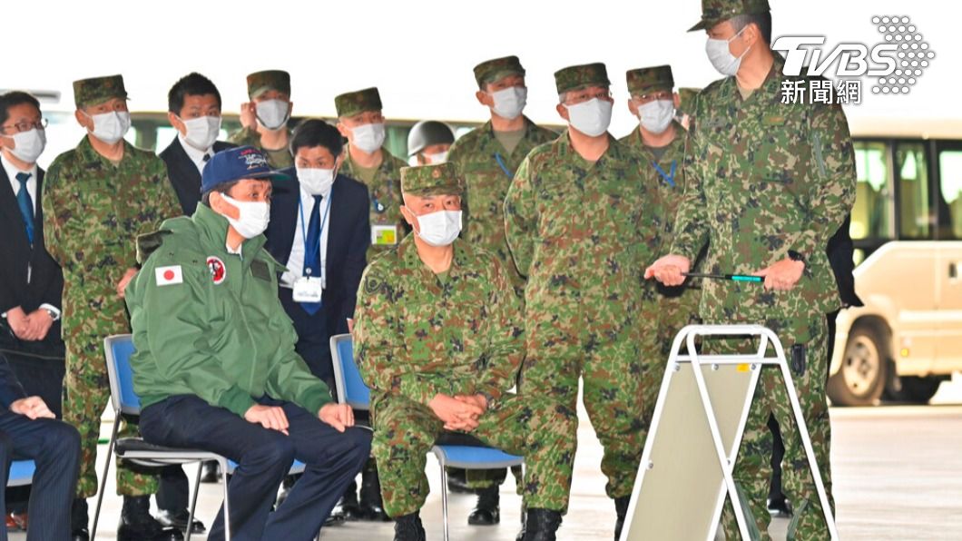 岸信夫認為有必要增加2023年度的國防預算。(圖/達志影像美聯社)