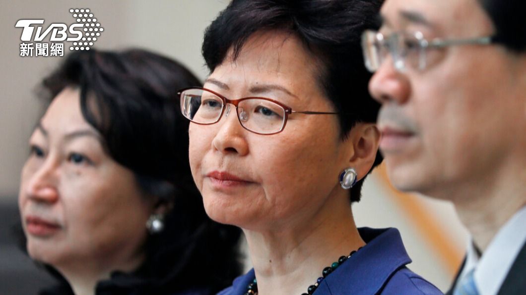 林鄭月娥為政務官(AO)出身。(圖/達志影像美聯社)