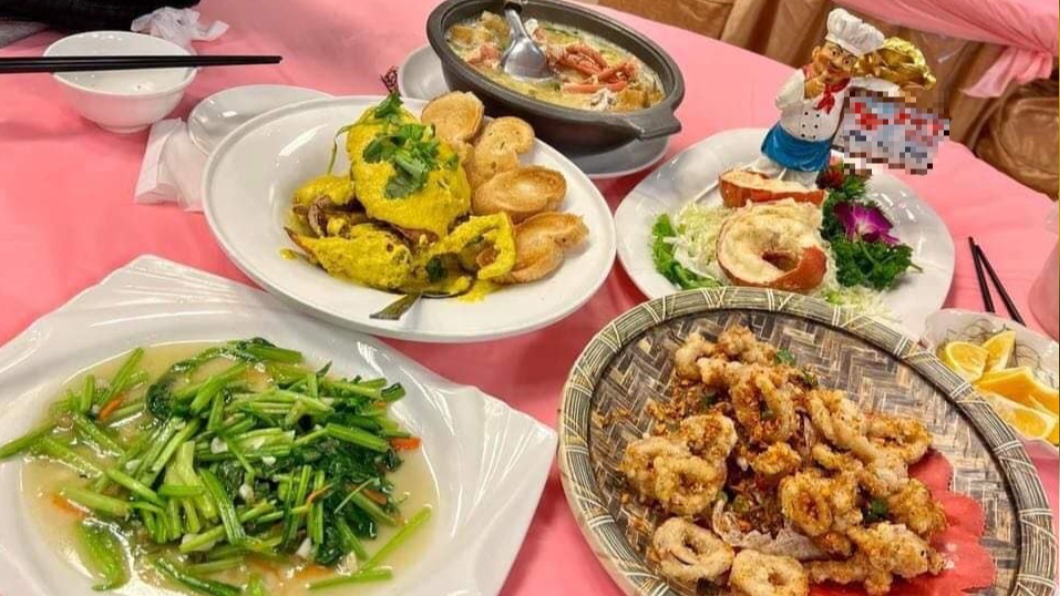 吃海鮮「4菜1湯」噴六千!他怨被當盤子 店長回應了