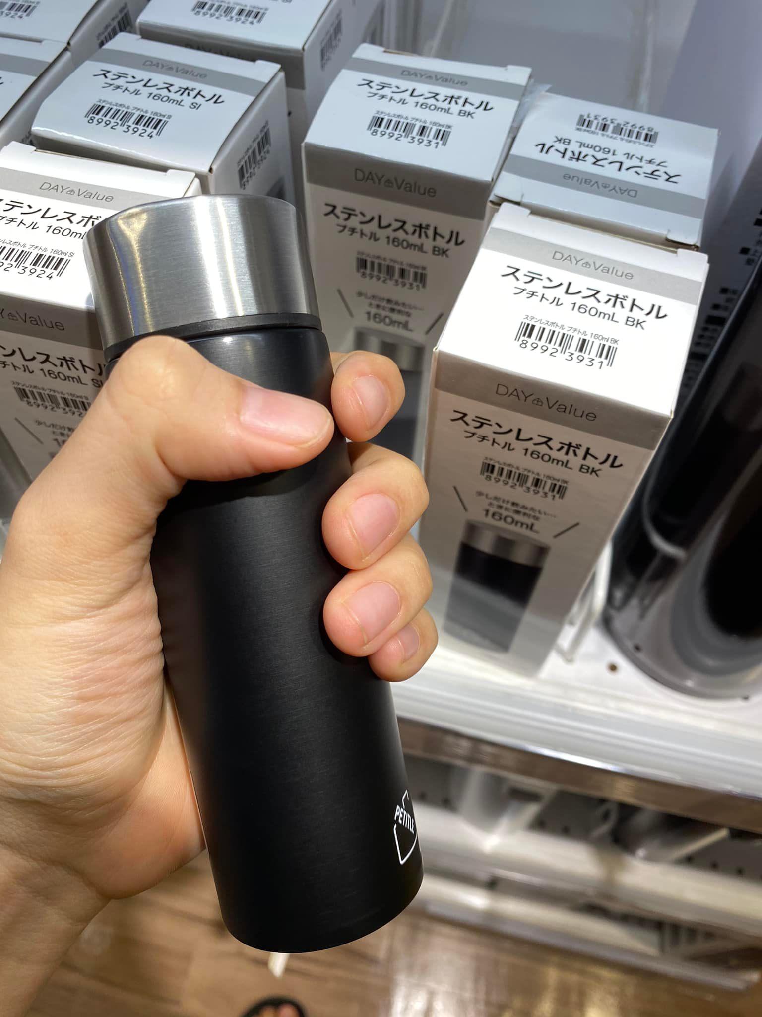 網友逛賣場發現容量只有160ml的保溫瓶。(圖/翻攝自FB「小廢物俱樂部」社團)
