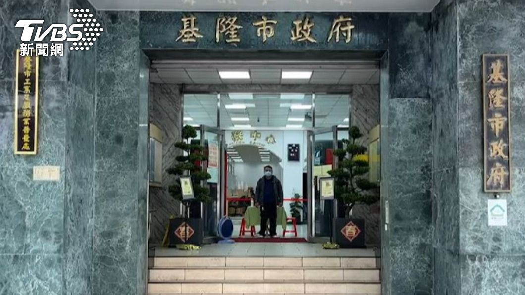 開全台第一槍　林右昌：明起基隆市府機關分流居家辦公