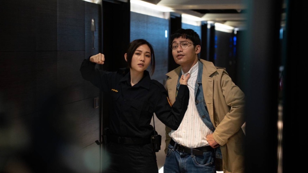 張哲豪(右)、瑭霏曾合作《多情城市》。(圖/《偷心》提供)