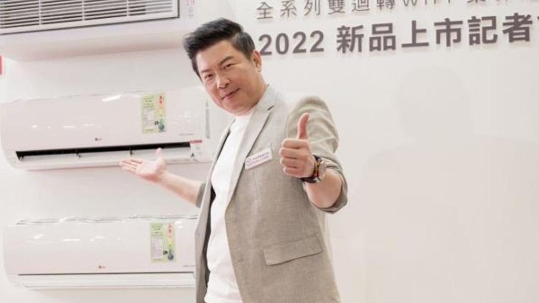 曾國城與確診者朝聖妹神 月扛80萬開銷舞台劇全取消