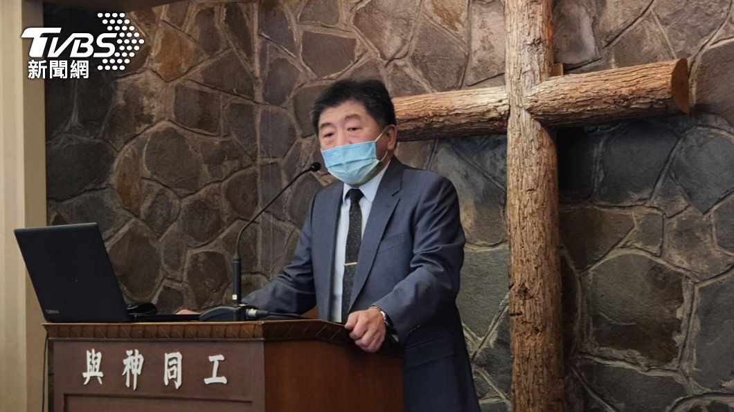 陳時中演講過程全程都用台語,更宣示今年不會再將防疫升級。(圖/TVBS)