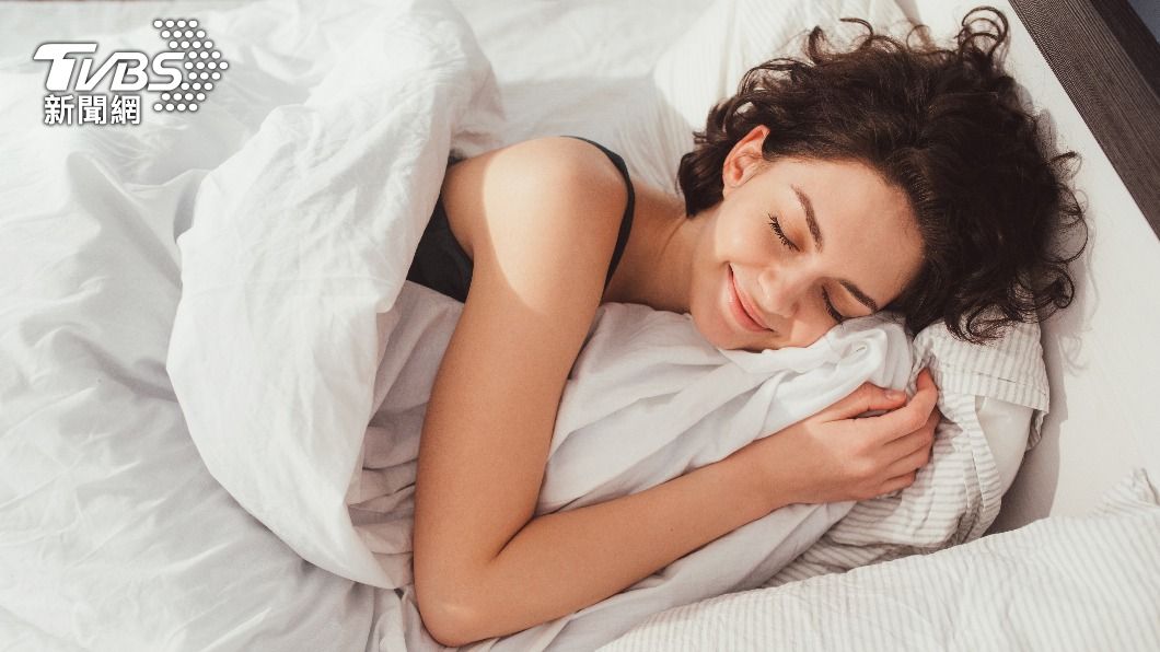 森林浴可以降低皮質醇的循環指數，提升睡眠品質。（示意圖／shutterstock達志影像）