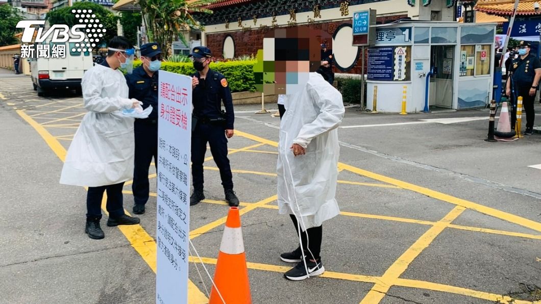 被匡列還去參加公祭!幫派成員告別式 警逮居家檢疫男