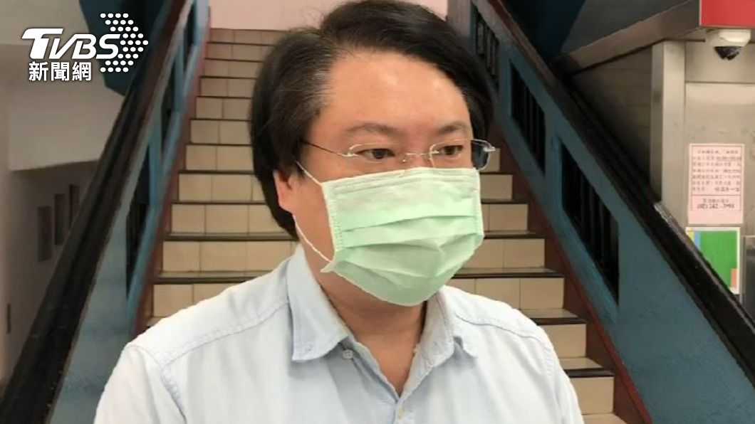 基隆市長林右昌表示,醫院群聚感染目前已累計3人確診。(圖/TVBS)