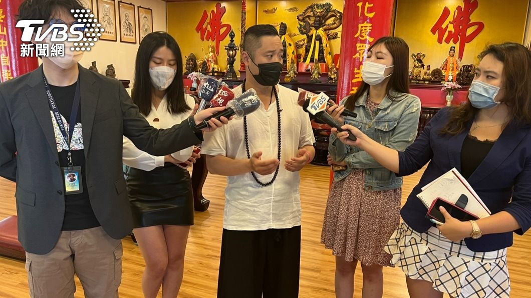 吳勇峰說明當日情形。(圖/TVBS)