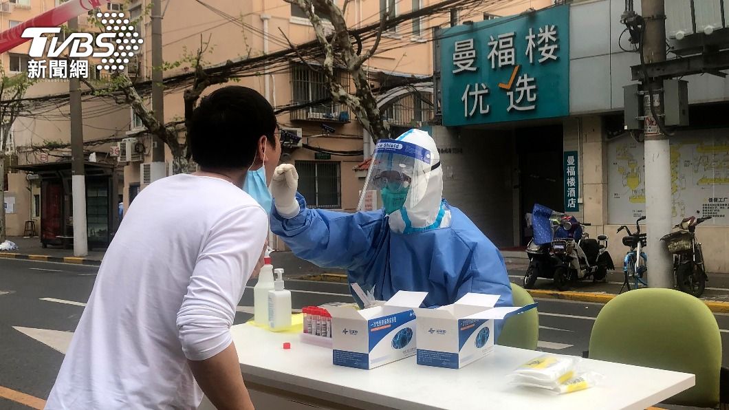 中國大陸COVID-19疫情延燒,上海、昆山都下封城令。(圖/達志影像美聯社)