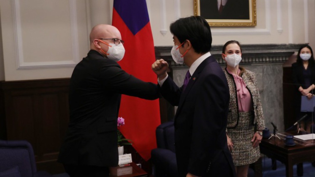 副總統賴清德今接見「台瑞典國會議員協會暨歐洲議會議員聯合訪團」。(圖/總統府提供)
