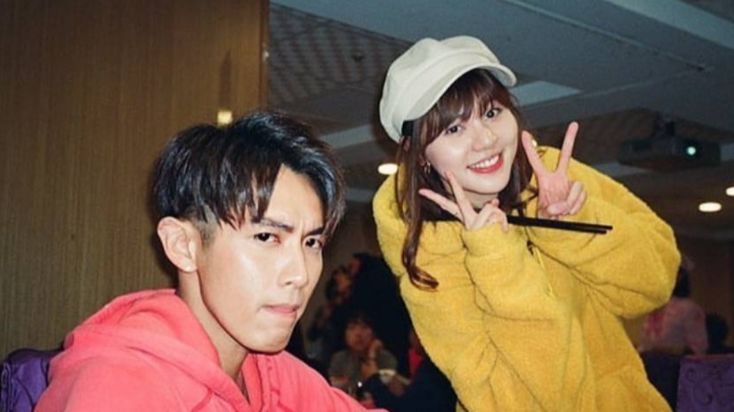 Jessica(右)經常出現在柯震東版面。(圖/翻攝自柯震東IG)