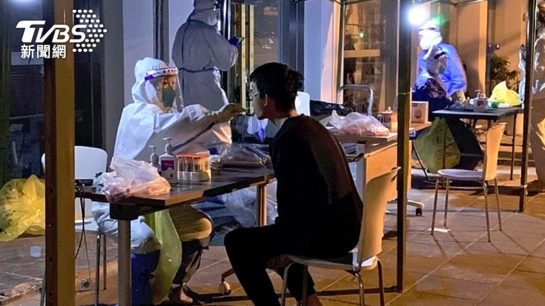 上海疫情未見緩解　單日通報病例數達2.6萬