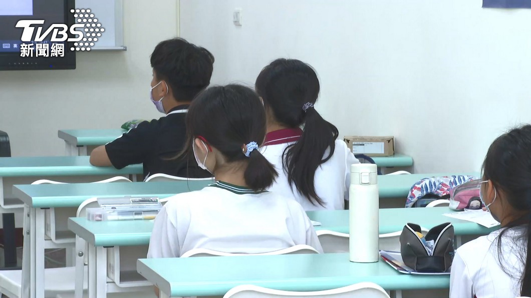 月領26K「一天上班10小時」 安親班老師1理由不敢離職