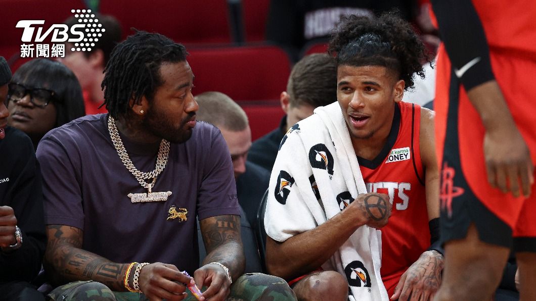 NBA/洪金寶現身籃球板凳席? 火箭隊沃爾身材走樣發福