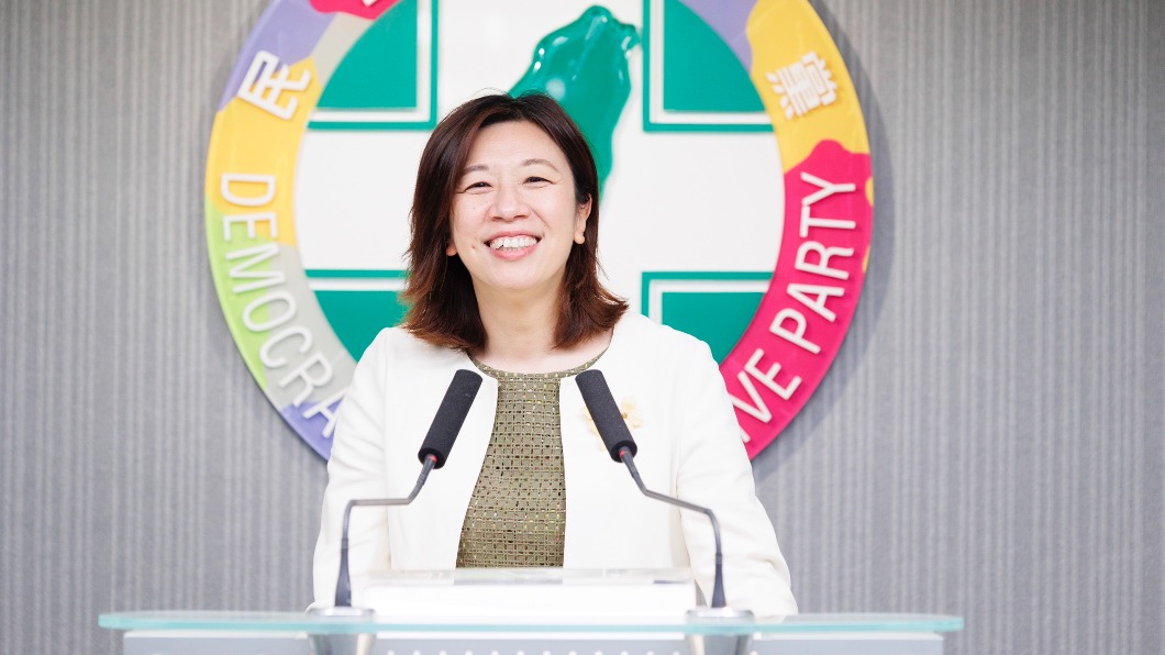 醫曝急診壅塞被林靜儀嗆「呵呵小腦袋」 白委喊話換掉她