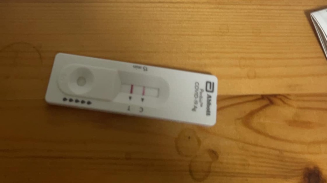 快篩陽性卻遭「踢皮球」?網怒:有多少人確診還趴趴走