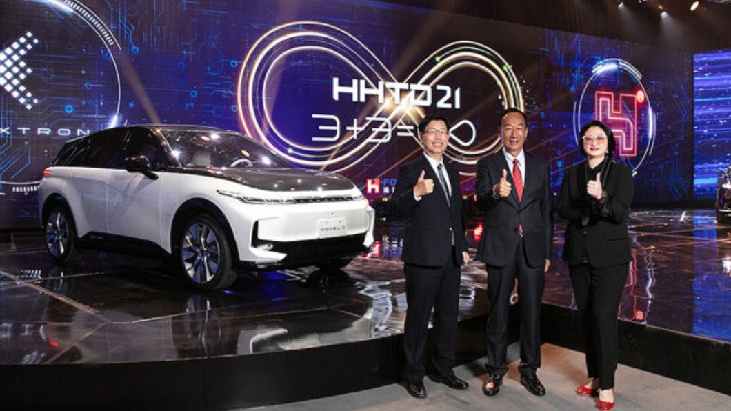 Model C車內採5+2人座配置，提供消費者足夠實用性。（圖／ 翻攝自Luxgen）
