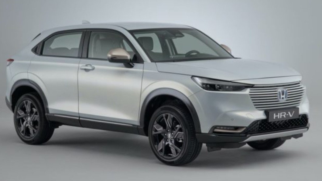 目前已知HR-V將採用單一動力並且分成2種車型。(圖/翻攝自Honda)