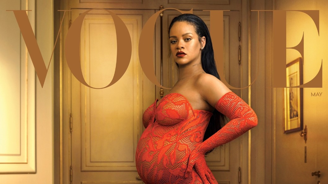 Rihanna登上美國版《VOGUE》的封面。（圖／翻攝自Rihanna推特）