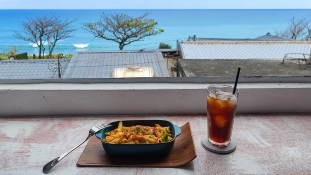 餐廳位於海景第一排,可以直接看到大海。(圖/跳躍的宅男提供)