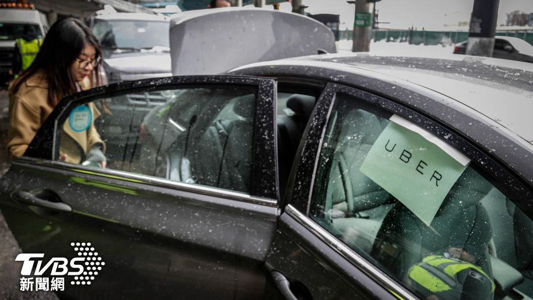 叫車平台瞬間調漲10倍價被市民罵翻,(示意圖/達志影像美聯社)